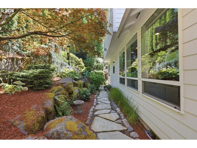 16001 Ne 26TH Ct, Ridgefield, WA 98642