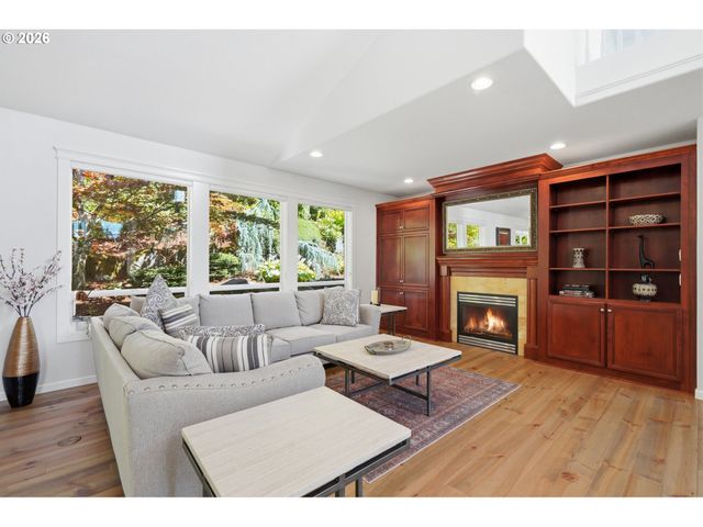 16001 Ne 26TH Ct, Ridgefield, WA 98642