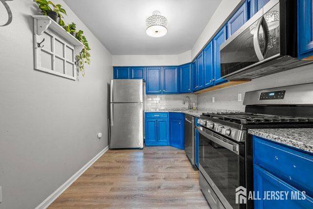 806 Jesse Way, Piscataway, NJ 08854