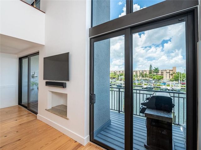 33 Port Side Drive 33C, Fort Lauderdale, FL 33316