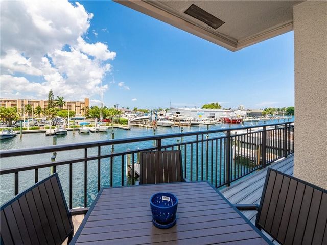 33 Port Side Drive 33C, Fort Lauderdale, FL 33316