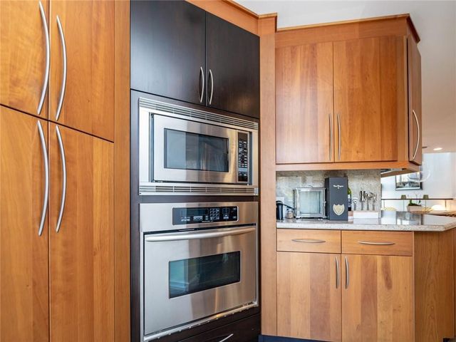 33 Port Side Drive 33C, Fort Lauderdale, FL 33316