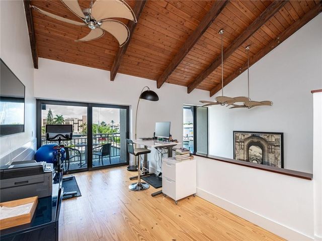 33 Port Side Drive 33C, Fort Lauderdale, FL 33316