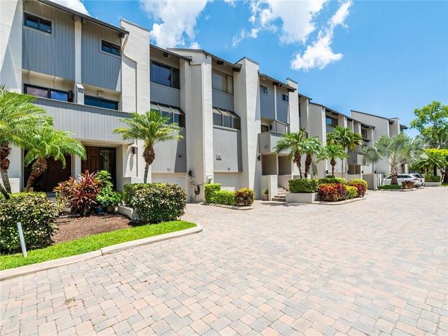 33 Port Side Drive 33C, Fort Lauderdale, FL 33316