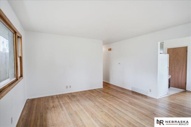 6311 Parker Street, Omaha, NE 68104