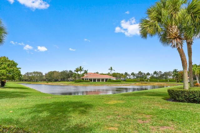 6823 Fabiano Circle, Boynton Beach, FL 33437