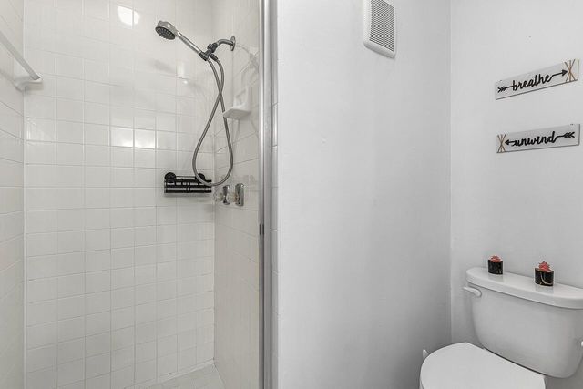 1965 Westminster Circle 6, Vero Beach, FL 32966