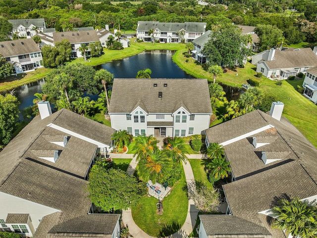 1965 Westminster Circle 6, Vero Beach, FL 32966
