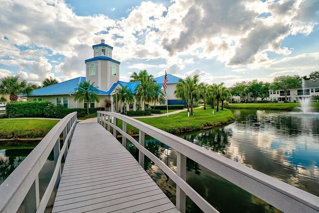 1965 Westminster Circle 6, Vero Beach, FL 32966