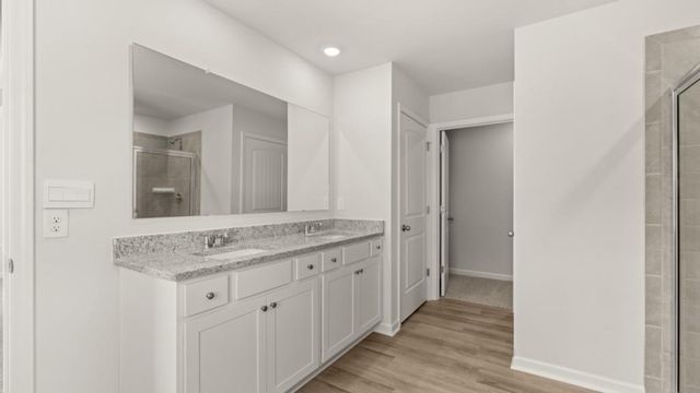 1801 Meadow Green Circle, Gainesville, GA 30501