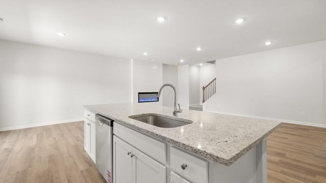 1801 Meadow Green Circle, Gainesville, GA 30501