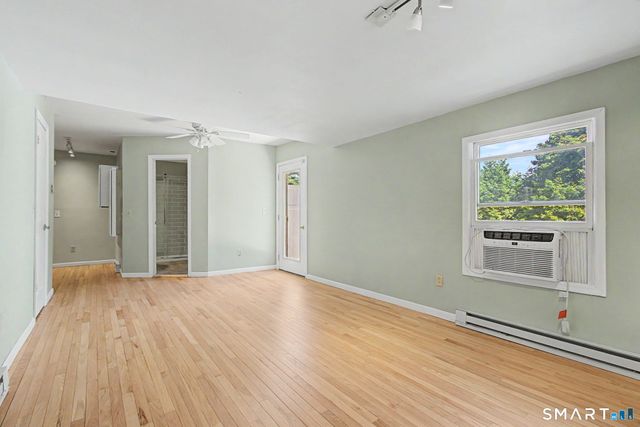 19 Governors Lane, Bethel, CT 06801