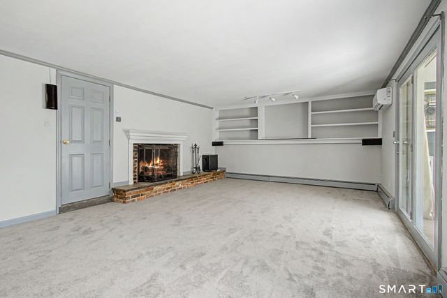 19 Governors Lane, Bethel, CT 06801