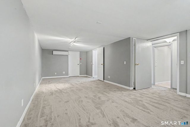 19 Governors Lane, Bethel, CT 06801