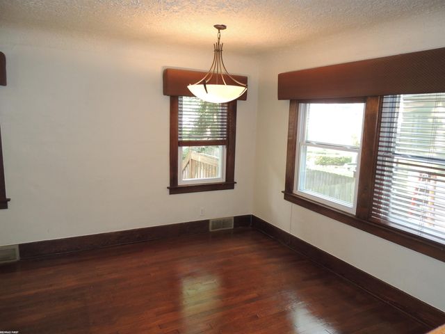 506 Hawthorn Avenue, Royal Oak, MI 48067