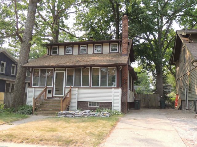 506 Hawthorn Avenue, Royal Oak, MI 48067