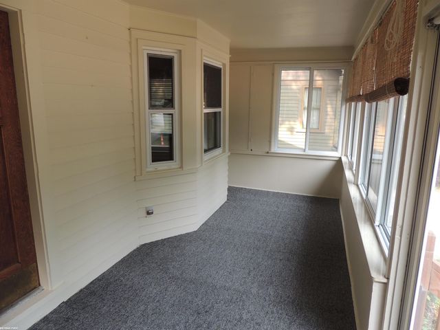 506 Hawthorn Avenue, Royal Oak, MI 48067