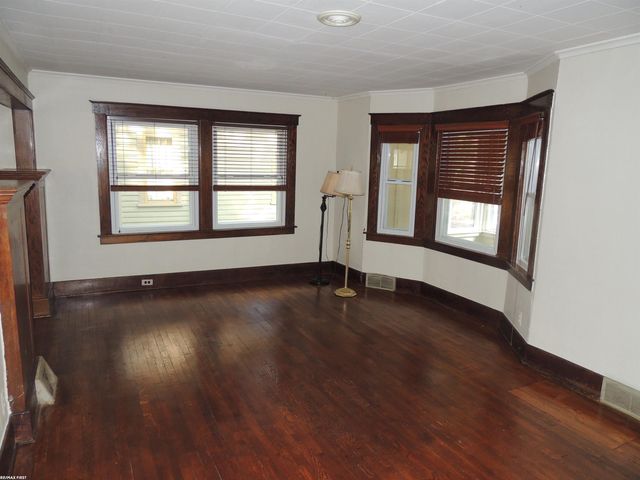 506 Hawthorn Avenue, Royal Oak, MI 48067