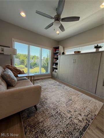 9154 Pleasant Ridge Circle, North Ridgeville, OH 44039