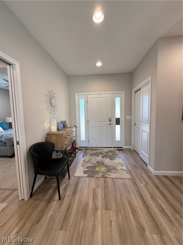 9154 Pleasant Ridge Circle, North Ridgeville, OH 44039
