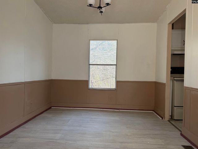 6726 E Peach Road, Ridgeway, SC 29130