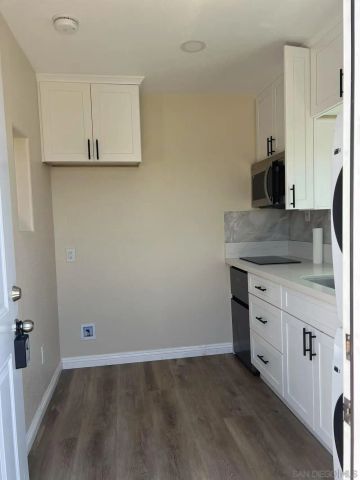 6708 Barnhurst, San Diego, CA 92117