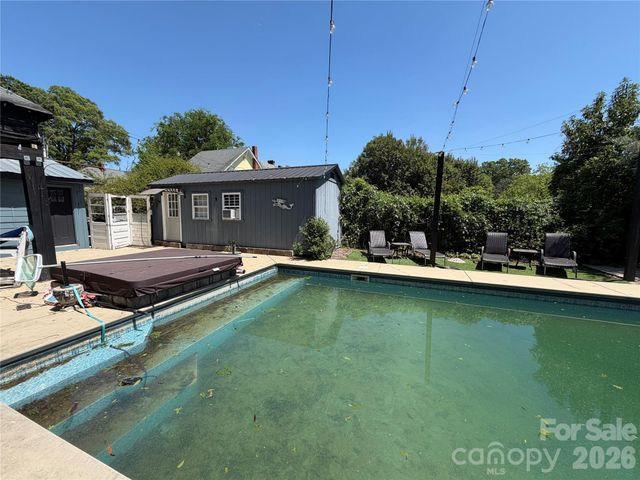 85 Falls Road, Badin, NC 28009