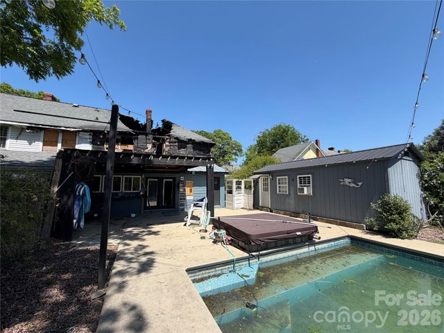 85 Falls Road, Badin, NC 28009