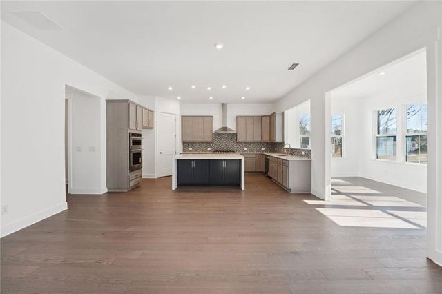 2815 Medford Drive, Cumming, GA 30041