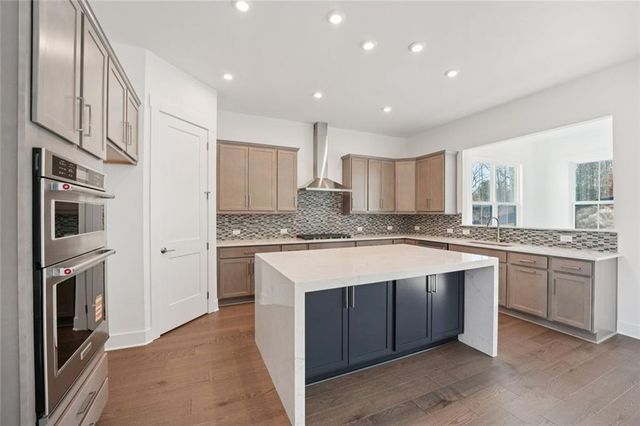 2815 Medford Drive, Cumming, GA 30041