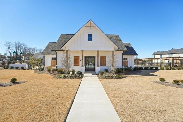 2815 Medford Drive, Cumming, GA 30041