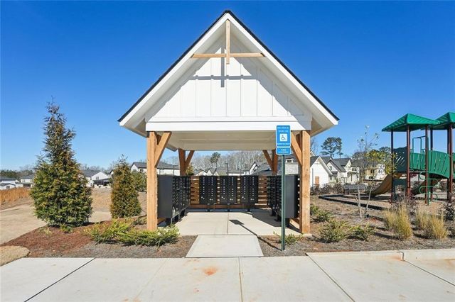 2815 Medford Drive, Cumming, GA 30041