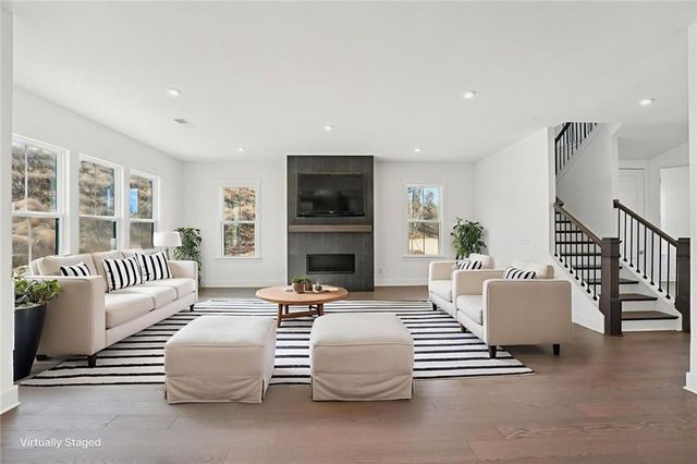 2815 Medford Drive, Cumming, GA 30041