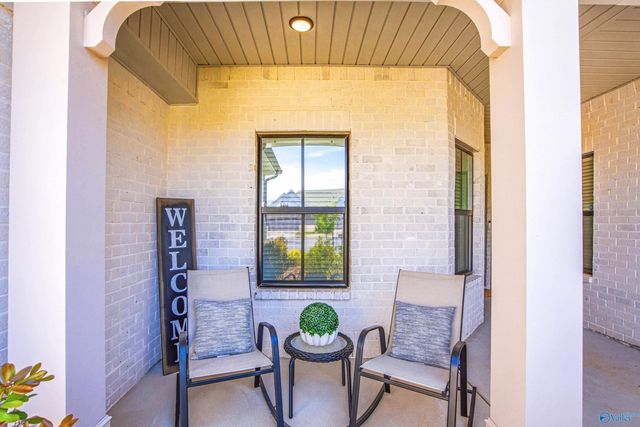 436 Tillane Park Circle SW, Huntsville, AL 35824