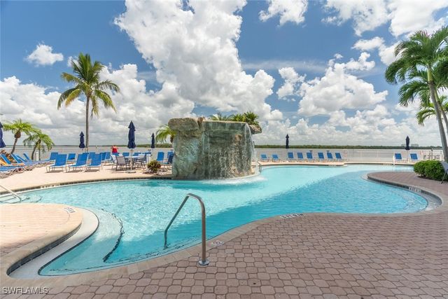8771 Estero BLVD 406, Fort Myers Beach, FL 33931