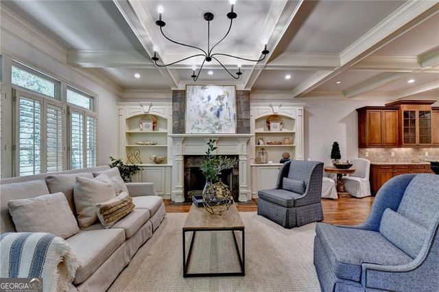 240 Wisteria Circle, Roswell, GA 30076