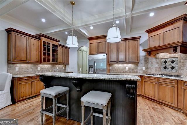 240 Wisteria Circle, Roswell, GA 30076