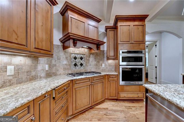 240 Wisteria Circle, Roswell, GA 30076