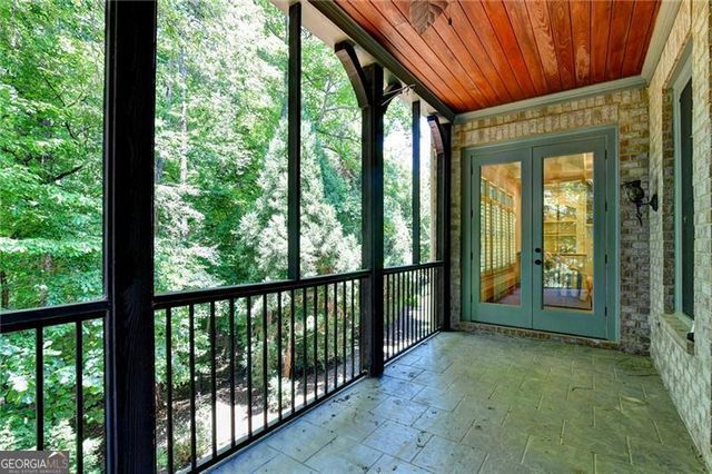 240 Wisteria Circle, Roswell, GA 30076