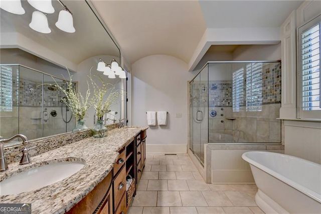 240 Wisteria Circle, Roswell, GA 30076
