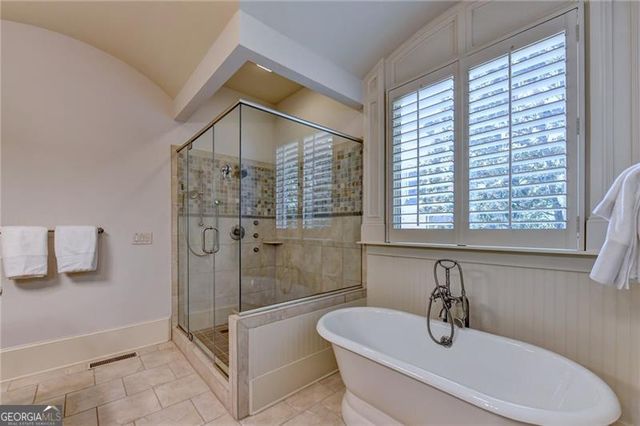 240 Wisteria Circle, Roswell, GA 30076