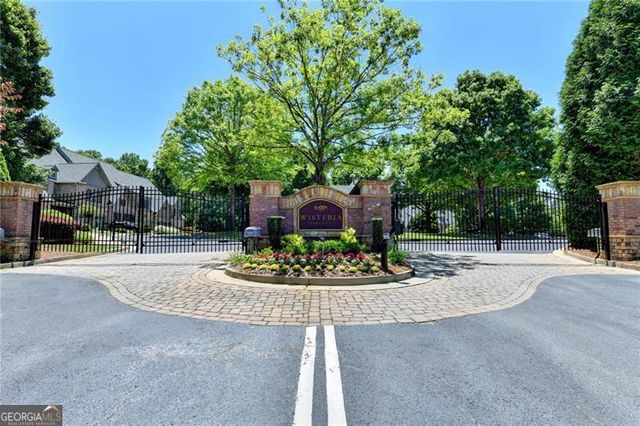 240 Wisteria Circle, Roswell, GA 30076