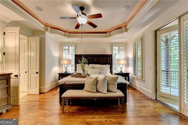 240 Wisteria Circle, Roswell, GA 30076