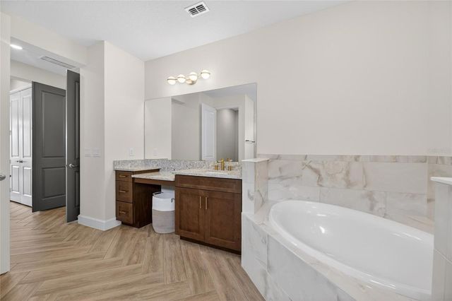 914 SIGNET DRIVE, Apollo Beach, FL 33572