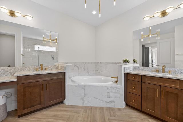 914 SIGNET DRIVE, Apollo Beach, FL 33572