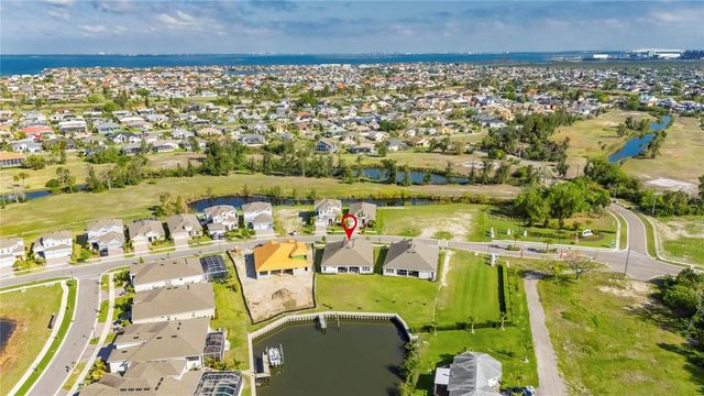 914 SIGNET DRIVE, Apollo Beach, FL 33572