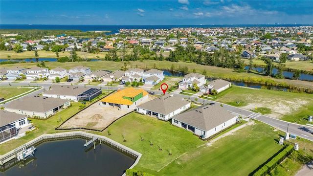 914 SIGNET DRIVE, Apollo Beach, FL 33572