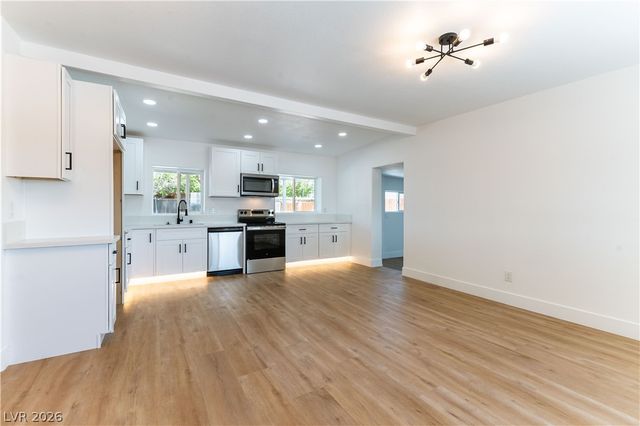 1616 East Evans Avenue, North Las Vegas, NV 89030