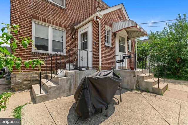 220-222 TAYLOR AVE, Essington, PA 19029