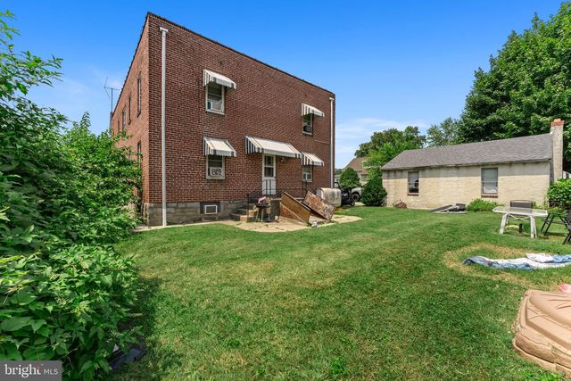 220-222 TAYLOR AVE, Essington, PA 19029